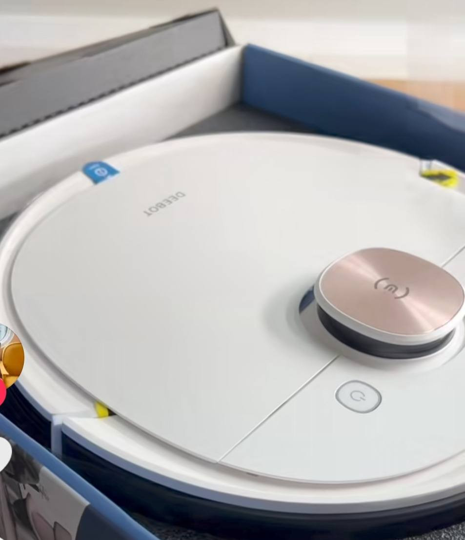 مكنسة روبوت ايكوفاكس T8  كنس ومسح شغلها يجنن تنظيف فول  @الجميع

• 🔹 نظام ملاحة بالليزر (LDS) يرسم خريطة للبيت

 • 🔹 قوة شفط تقريباً 3000 باسكال

 • 🔹 بطارية 5200mAh

 • 🔹 وقت تشغيل لحدود 150 دقيقة

 • 🔹 يرجع للشحن تلقائياً ويكمل التنظيف

 • 🔹 يتحكم بيه من تطبيق ايكوفاكس

 • 🔹 مناسب للسيراميك، الرخام، والسجاد


**إذا كنت صاحب هذا الإعلان وتريد حذفه لأي سبب، رجاءا أرسل رسالة إلى الدعم الفني**