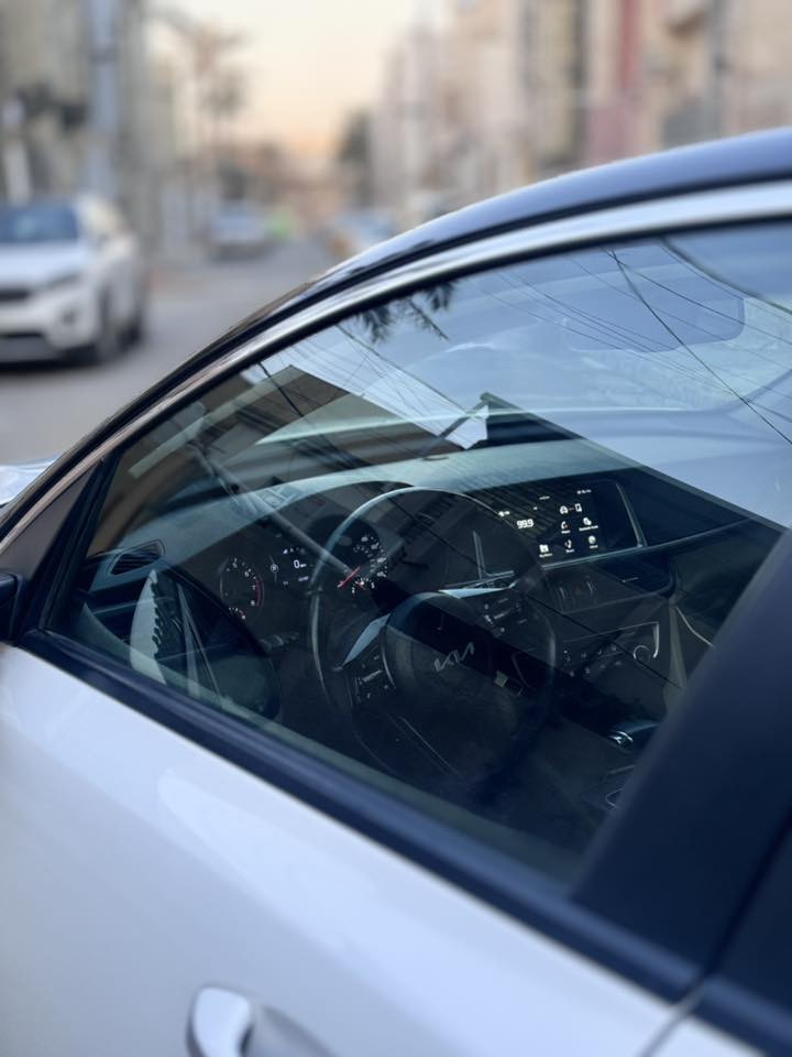 للبيع كيا اوبتيما 2016
محدث سياره 20 اصل من دعاميه للدعاميه كلشي مشدود عليه من تحديث مال 20 S بلادي تفصيخ من دعاميه اماميه من شباك من مازدات بلوجتكر اماميه واشاير مال فول دعاميه خلفيه بلاديه بك لايتات مال S بلادي محدثه من داخل كشنات S جلدي وحضن مخمل محدث استرين 20 ام علامه جديدة محدث شاشه 20 جبيره حتى علايم محدثه 
مواصفاتها مال S 
1-كشنات جلد حضن 
2-شاشه نكفيشن جبيرة 
3-كشن سايق كهرباء 
4-كشنات خزن ميموري 
5-مرايه وسطية تعتيم 
6-مري جانبيه شفط 
7-مري قلاب ويه البك 
8-رادار جانبي نقط عمياء 
9-جامات الاماميه سايق وعكس السايق اوتو 
10-حساسات خلفية 
سياره حادثها بنيد ودعاميه ومبدلات نفس لون بدون صبغ بالعراق جاملغ خلفي عكس سايق نشخط ونصبغالجاملغ وجاملغ الامامي بي بارد مو حلو هم بدلته نفس لون 
سياره كلها بدون صبغ حتى دعاميات بدون صبغ بس جاملغ خلفي مصبوغ اثر شخط 
سعرها ( 120 )

مكان بغداد حي جميله 
***********
