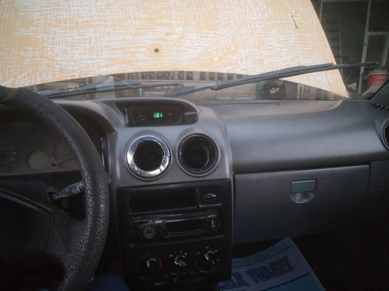 السلام عليكم سياره للبيع موديل 11 مكان كربلاء سعرها 8 بيع مستعجل ***********
