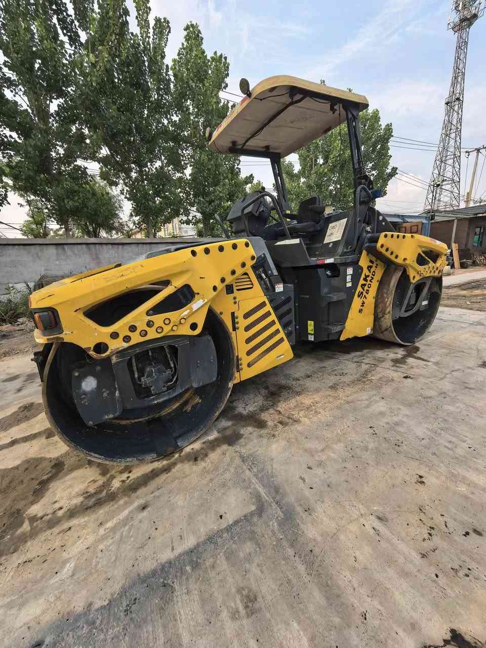 Selling Sakai 780 double steel wheels, Isuzu four cylinder engine WhatsApp:+86 18921799966 WeChat: 18260713835


**إذا كنت صاحب هذا الإعلان وتريد حذفه لأي سبب، رجاءا أرسل رسالة إلى الدعم الفني**