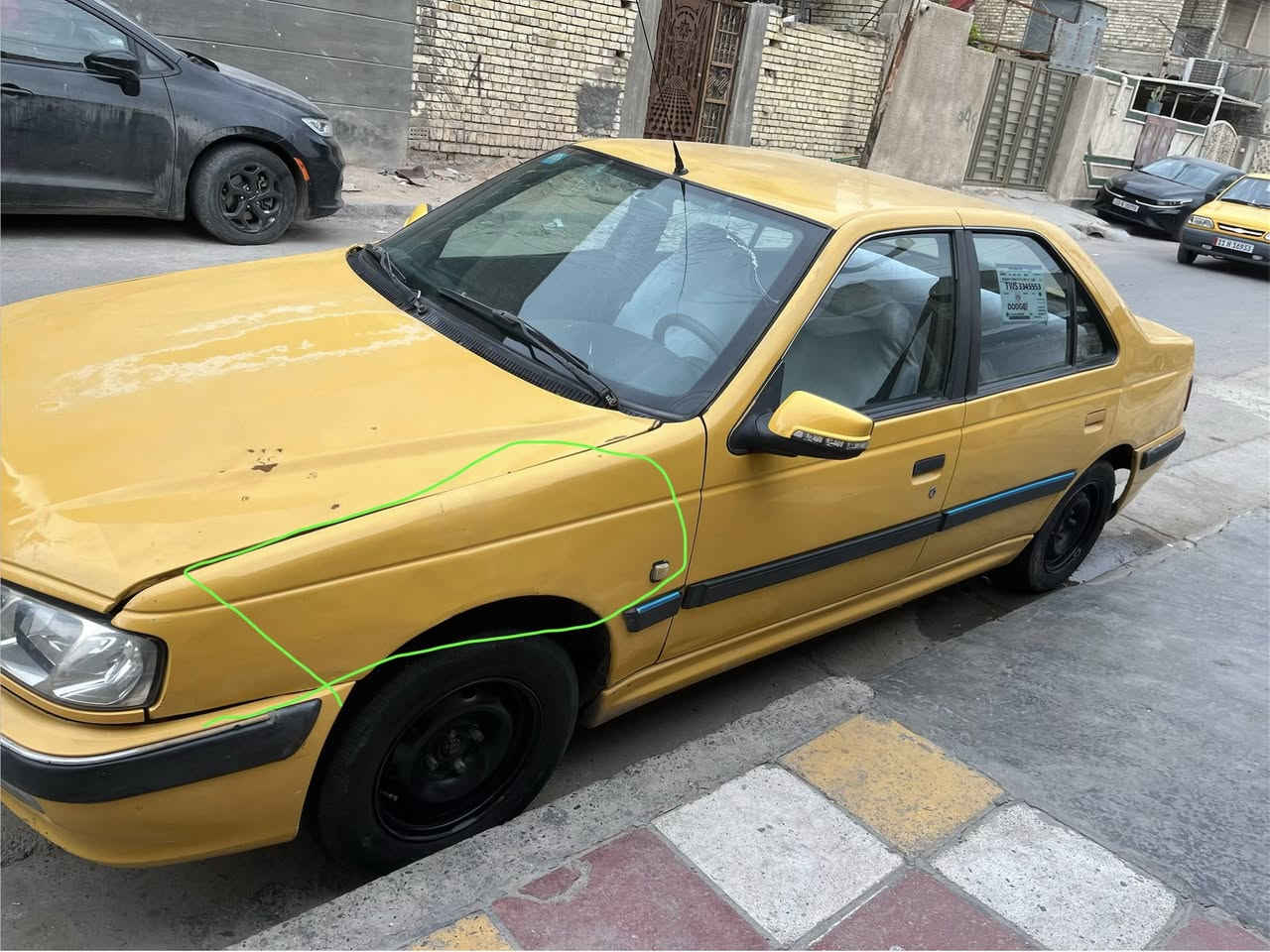 سلام عليكم بيجو بارص 2015
هزة جديدة رقم جديد 
مصفرة هيئة وغرام
صدر جديد تايرات جديدة
بيهة صبغ هلال الجاملغ الخلفي
وبارد جاملغ السايق 
كير محرك خير من الله( ملاحضة البنيد طار على الجامة وفطرهة)
سعر 46 وبيهة مجال
بغداد مدينة الصدر الاورفلي ***********
