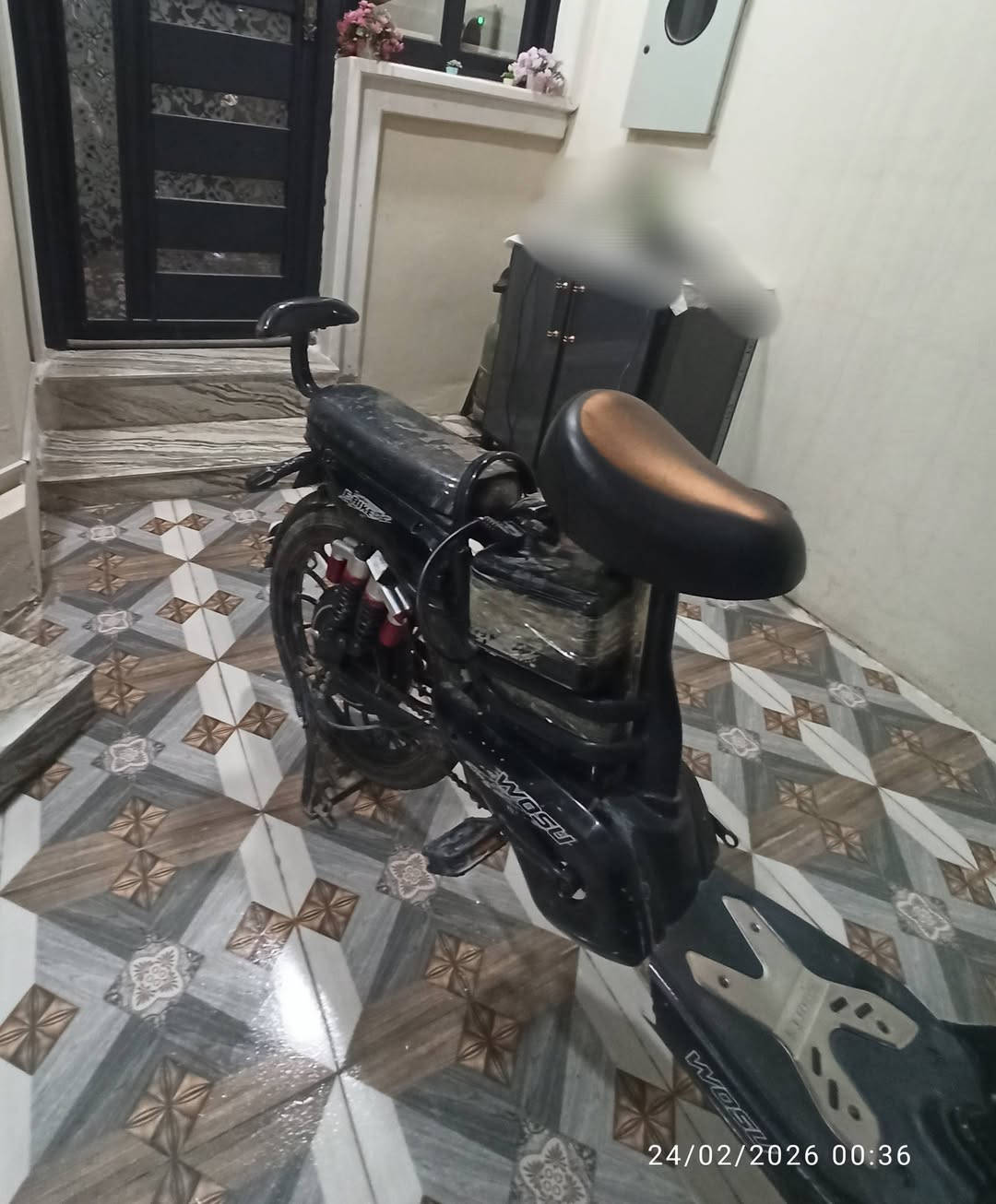 السلام عليكم ماطور شحن 4 بطاريات أشاره يمين يسار شغال السرعه الحقيقيه 76 لايت شغال ثابت السرعه شغال الهورن شغال الدبلات الجدام و الوره شغال التايرات جديد السعر 200 قفل هاتف كورك ***********
