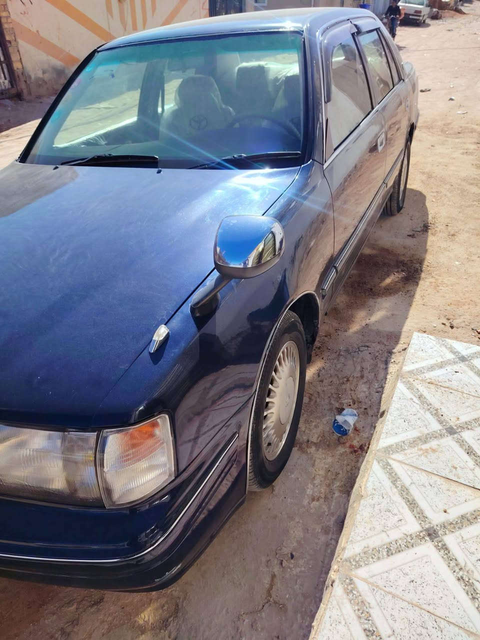 سلام عليكم  رأس ثور تكم  مديل 1998 لون نيلي رقم كربلاء الإنكليزي محرك2500 تبريد ثلج تخم تاير جديد سعر 75 مكان النجف  
 رقم هاتف  ***********
