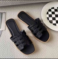 سليبرات • احذية شيك • بسمايه