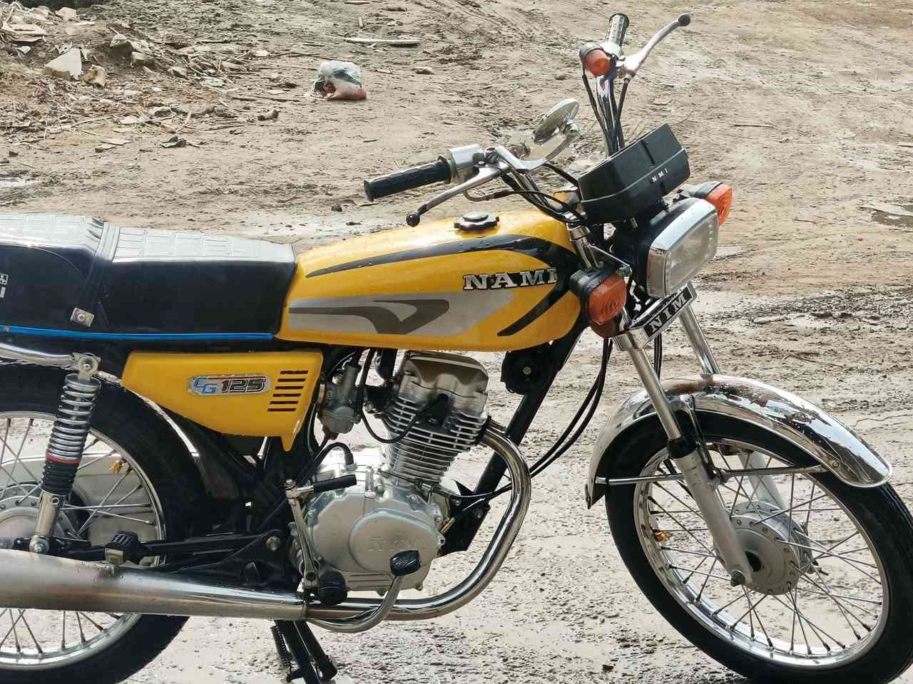 سلام عليكم دراجه نامه امتياز
موديل 25دراجه نظيفه وخير من الله 
سعر 525 وبيها مجال المكان حله ابو غراق شارع المركز
***********
