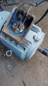 ١٠ حصان استندر دورة ٣٠٠٠ ابوغريب السعر ٣٠٠ الف ***********
