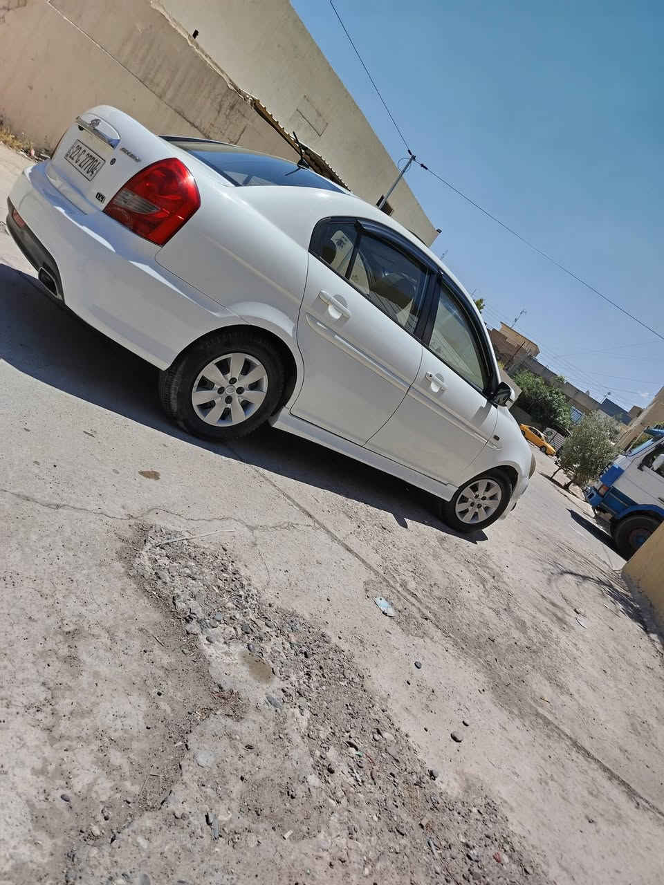 كسن ٢٠١١ للبيع
السيارة فول
بيها صبغ شبر براس البوند فقط والباقي كلو شرط من الدعامية للدعامية
كير اتوماتيك محرك ١٦ شرط
جامعات كهرب
مري كهرب
اشاير بالمري
تنته
قفل مركزي اصلي إشارة ترحيب
شاشة كامرة
تبريد ثلج
طخم تايه جديد
صدر جديد
السيارة هزة وسنوية ماساقطة بسمي السيارة
السيارة جاهزة ربع ماتصرف عليها كلو شرط
اريدها ٩٨ وبيها مجال
*********** الشراي يتصل
