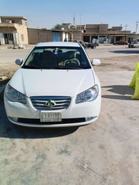 نظيفه • موديل ٢٠١١ • سياره شغّاله؟