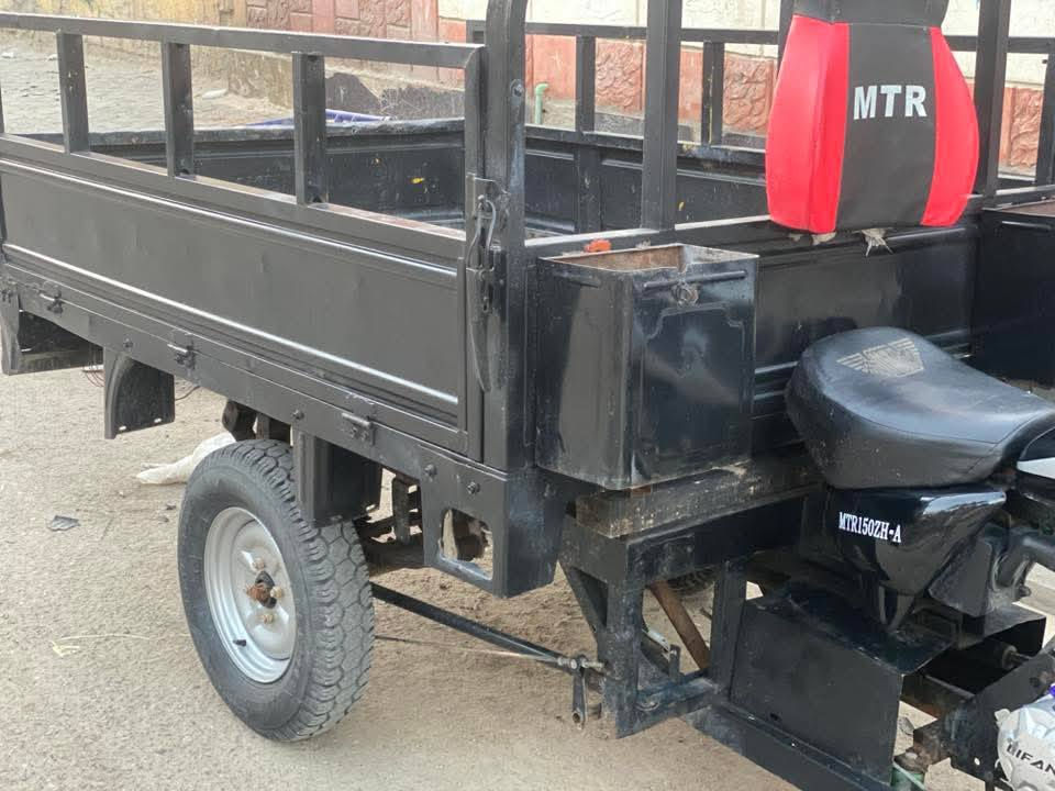 ستوته ام تيار مكينه ليفان موديل 17
ادوات ادوات ادوات كهربائية كله شغال شاصيها مكفول اتكفلك سرقه وعشاير سعر 900 وبيها مجال


**إذا كنت صاحب هذا الإعلان وتريد حذفه لأي سبب، رجاءا أرسل رسالة إلى الدعم الفني**