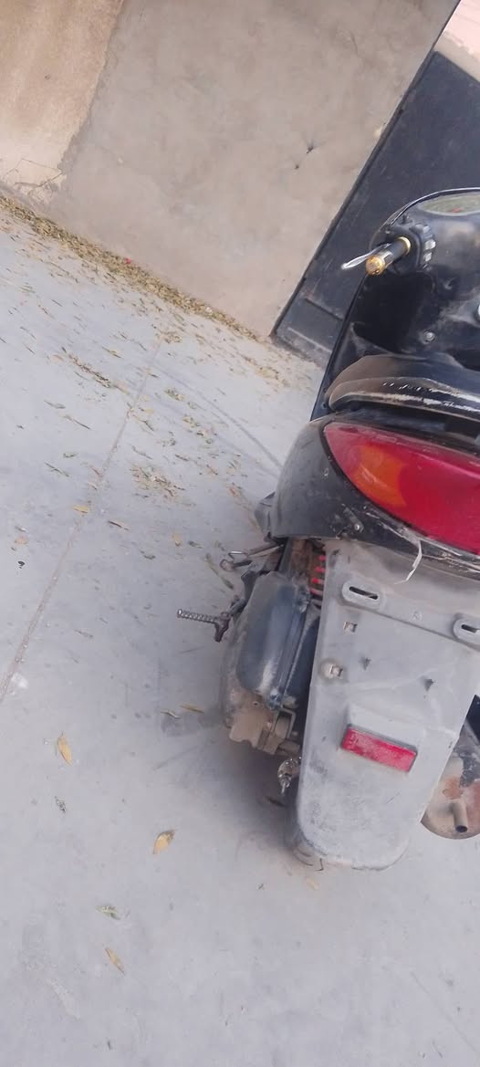 السلام عليكم بريز للبيع كامله سلف هندر كهربائيات كله كامله مابيه نقص مكينه ناعمه مكاني بغداد الطوبجي سعر 300الف قفل هاتف***********
