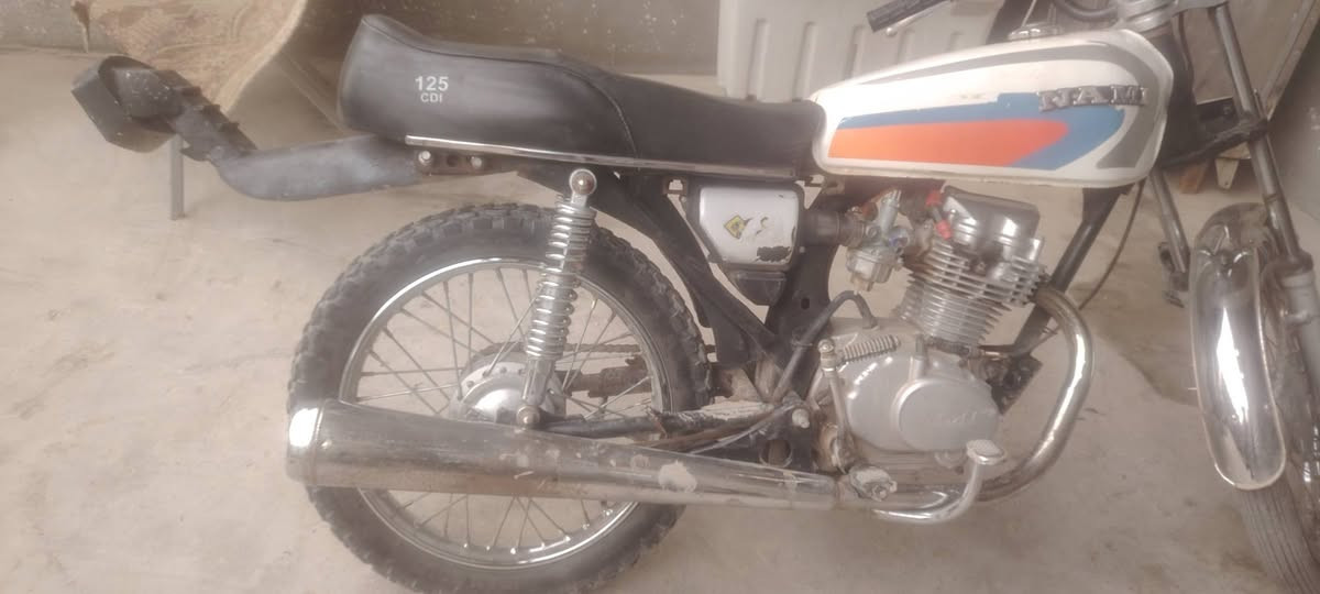 سلام عليكم دراجة للبيع ارشه موديل 14(وكيلها نوار الباشا) اوراق اوصولي
شراي يتصل على رقم ***********
