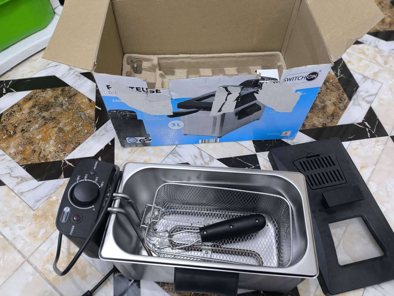 للبيع


**إذا كنت صاحب هذا الإعلان وتريد حذفه لأي سبب، رجاءا أرسل رسالة إلى الدعم الفني**