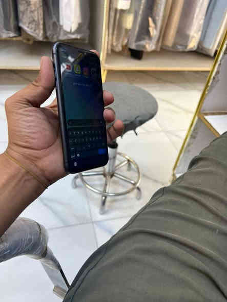 سلام عليكم
ايفون11 العادي للبيع
الجهاز نضيف موضح بل صوره
البطاريه90
الذاكره128
بي مشكله بسيطه وهيه سماعه تصال تشكل
السعر200 قفل
العنوان بغداد الشعب اللاتصال ***********
