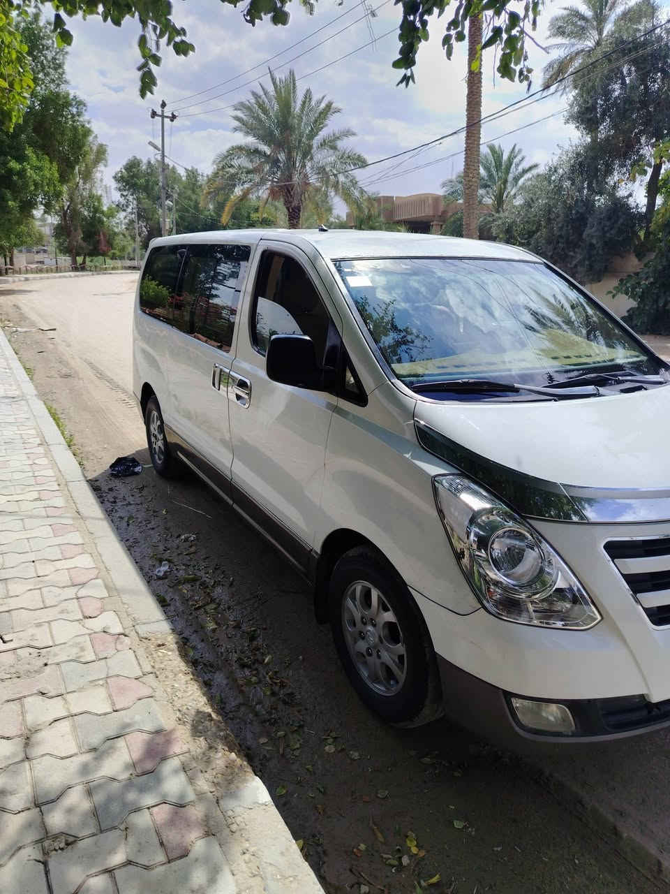 السلام عليكم      

استاركس مديل 2010   مفتوح محور امسكر   12ابلاد 
السياره جاهزه مكينه كير حداديه تدفئه تبريد تيرات  
مكفوله كفاله عامه     ما عدا بارد موضع بل صوره 
السعر  155  بيه مجال  قليل
***********
