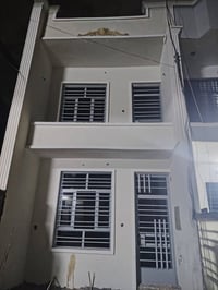 السعر 55 بل نقد  65 بل قسط مقدمة 35 وكل شهر ٥٠٠ المساحة 80متر جاهز مفت...