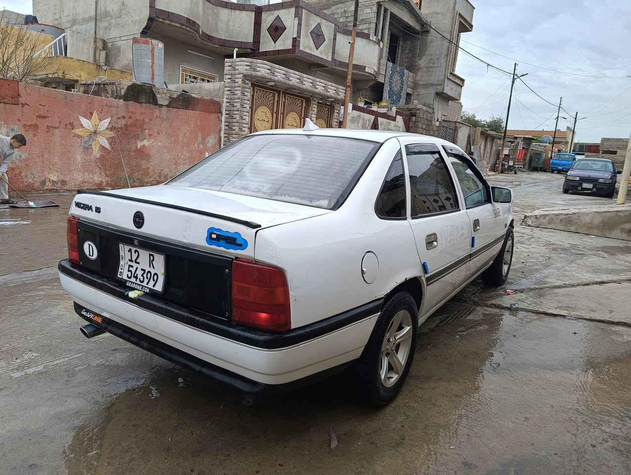 فكتره حجم 16رقم مسطره بسمي اني الشرعي كابون بانزين محرك وكير شرط سياره على وضع البلادي  بدون صبغ وبدون ضرر  شرط دواير ودوسات بعدها مامصلحه مطوز بيها بابين فقط طخمها  جديد استيرن بور كهرباياته كلها شقاله السعر 45 وبيها مجال ***********
***********العنوان الموصل حي التنك
