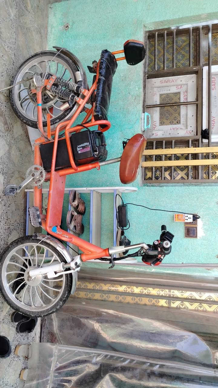دراجه شحن البيع السعر 130 شغال رقم ***********
