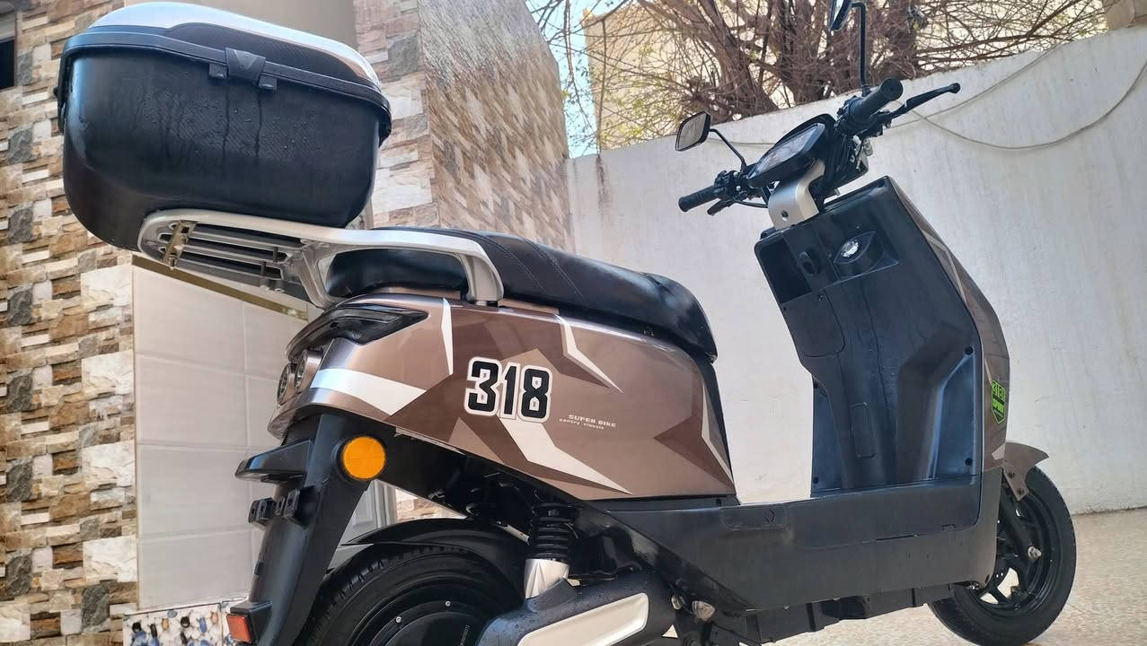 للبيع نضيف مستخدم قليل
السعر 700
 ***********
