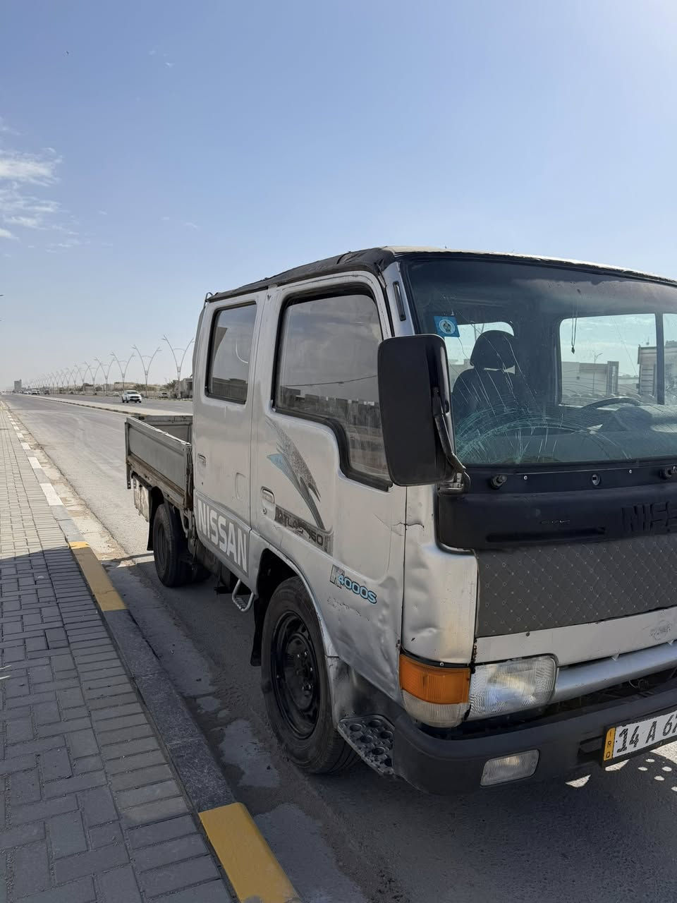 نيسان مكينه كيه لبيع موديل١٩٩٢رقم جديد إنكليزي بسمي مكاني بصره ***********
