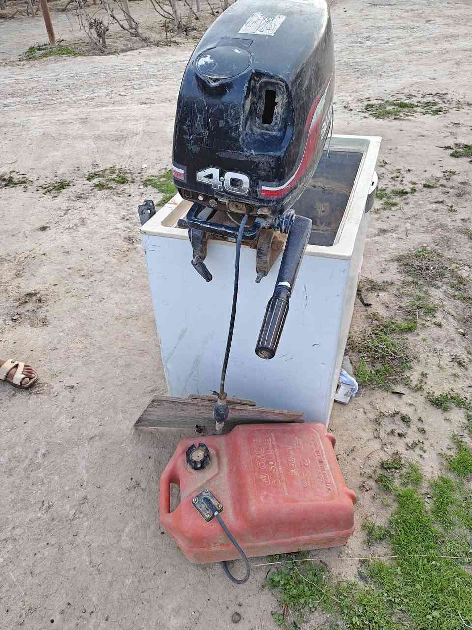 ما بعد السلام يوجد مكينة للبيع 40 حصان كير شرط ما مفتوح محرك مجفت كازگيت شرط الشغل رفش ما بيه فقط السعر4 أوراق  الستفسار اتصل على الرقم ***********
