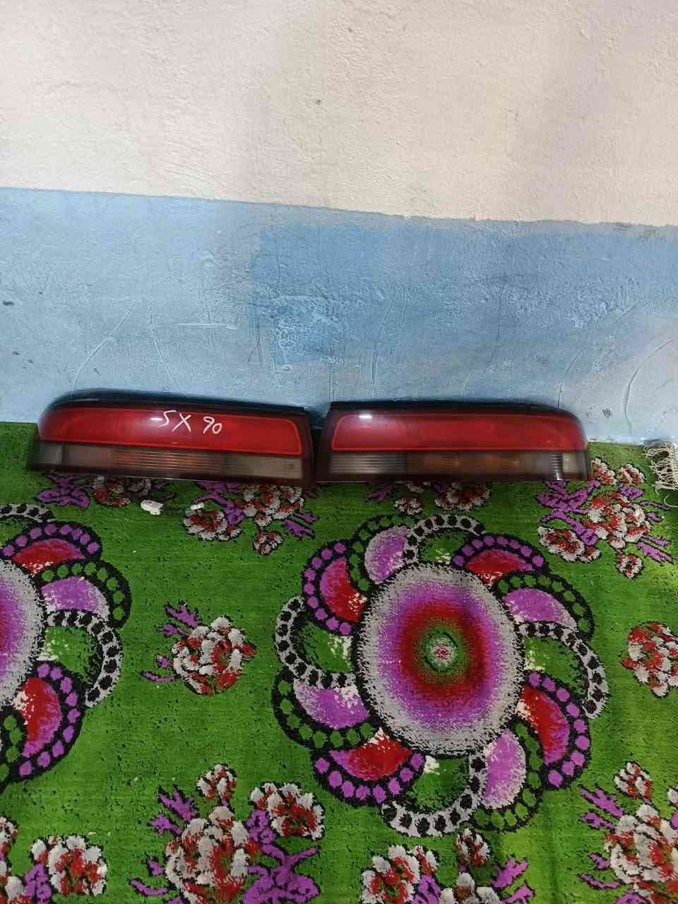 السلام عليكم 
بگ لايتات كرستال راس الثور أماراتي للبيع
***********
***********
