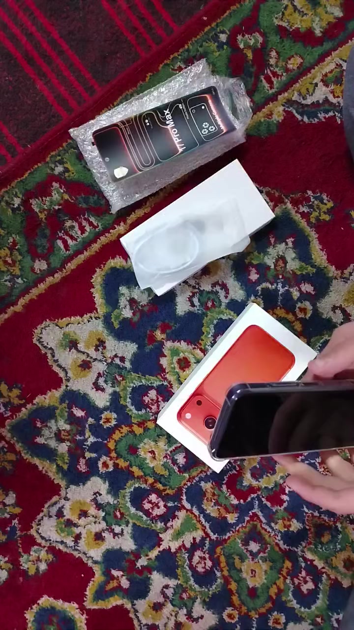 السلام عليكم جميعا 🛍🛍🛍
يابه وصلت بضاعه ايفون 17برو ماكس النسخه الكنديه🇨🇦 شوفلي القطعه تحفه السعر 250 تحفه 🔥🔥🔥
واتساب اتواصل قطعه كميات ✨((***********))
