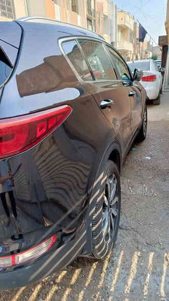 سبورتج ٢٠١٧ ex فول للاخير
بانوراما، سستم صوت هارمن كاردن ،كشنات تبريد ،٤ رادات ومانع تصادم ،حساسات امامي خلفي ، وبقيه  
المواصفات مبينه بالصور 
ماشيه ١٠٢ الف ميل قبل فترة شاد تخم تاير جديد
 ١٤٨٠٠ وبيها مجال ،مكانها بغداد
للاتصال *********** واتس اب
مكلف بل نشر اي استفسار الاتصال بل رقم
