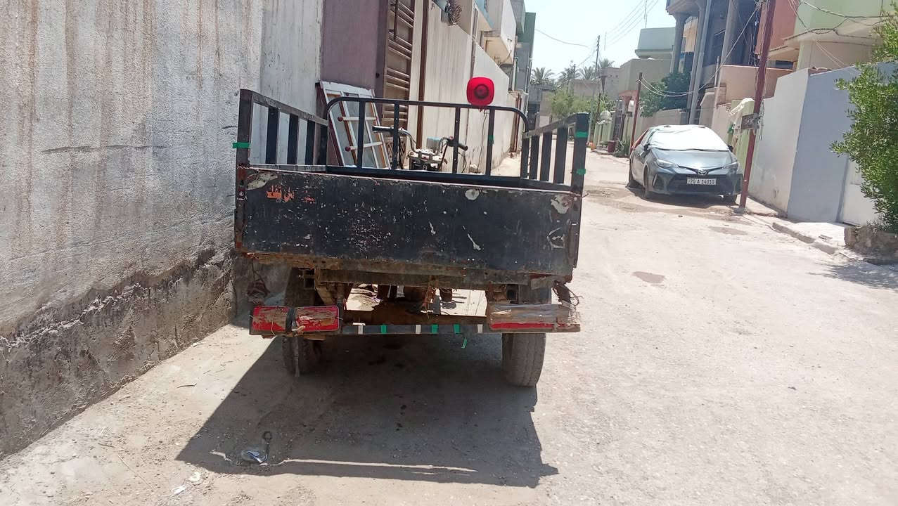 ستوتة للبيع سعره 400وبيها مجال للتواصل على الرقم ***********
