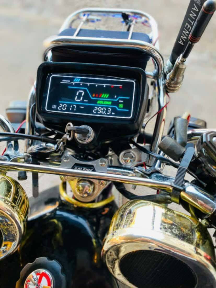 السلام عليكم موطور للبيع موديل 25 محرك شرط مامفتوح ونضافه فوللل ونشاط ✈️🔥شرط 3يعلگ والاستفسار اكثر خاص***********
