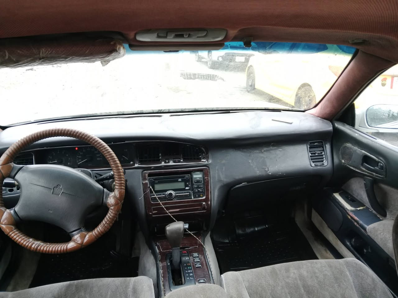 السلام عليكم
ماجسته بطه رقم بغداد بسمي 

محرك وكير وصدر خير من الله 

مقفوله من الكص والضربه مصبوغه عام جماليه 

للبيع اومراوس السعر45

رقم الهاتف ***********وتساب متواجد
