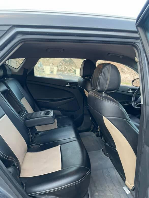 توكسون 2017  أمريكي
سيارة بيها فقط بوند صبخ و بدون دواخل ضربة خفيف ماشي 100الف mile 

مواصفاتها 

دفع رباعي AWD

مكينة 2500 GDI 

كشنات جلد + كهربائية 

شاشة ديجيتال 

مانع انزلاق 

نضم Eco &sport &normal

تحديد سرعة 

گير عادي+اتوماتيك 6 نمر 

سيارة جاهزة 

السعر رايدها 154 ورقة 

عنوان عقرة

رقم هاتف ***********
