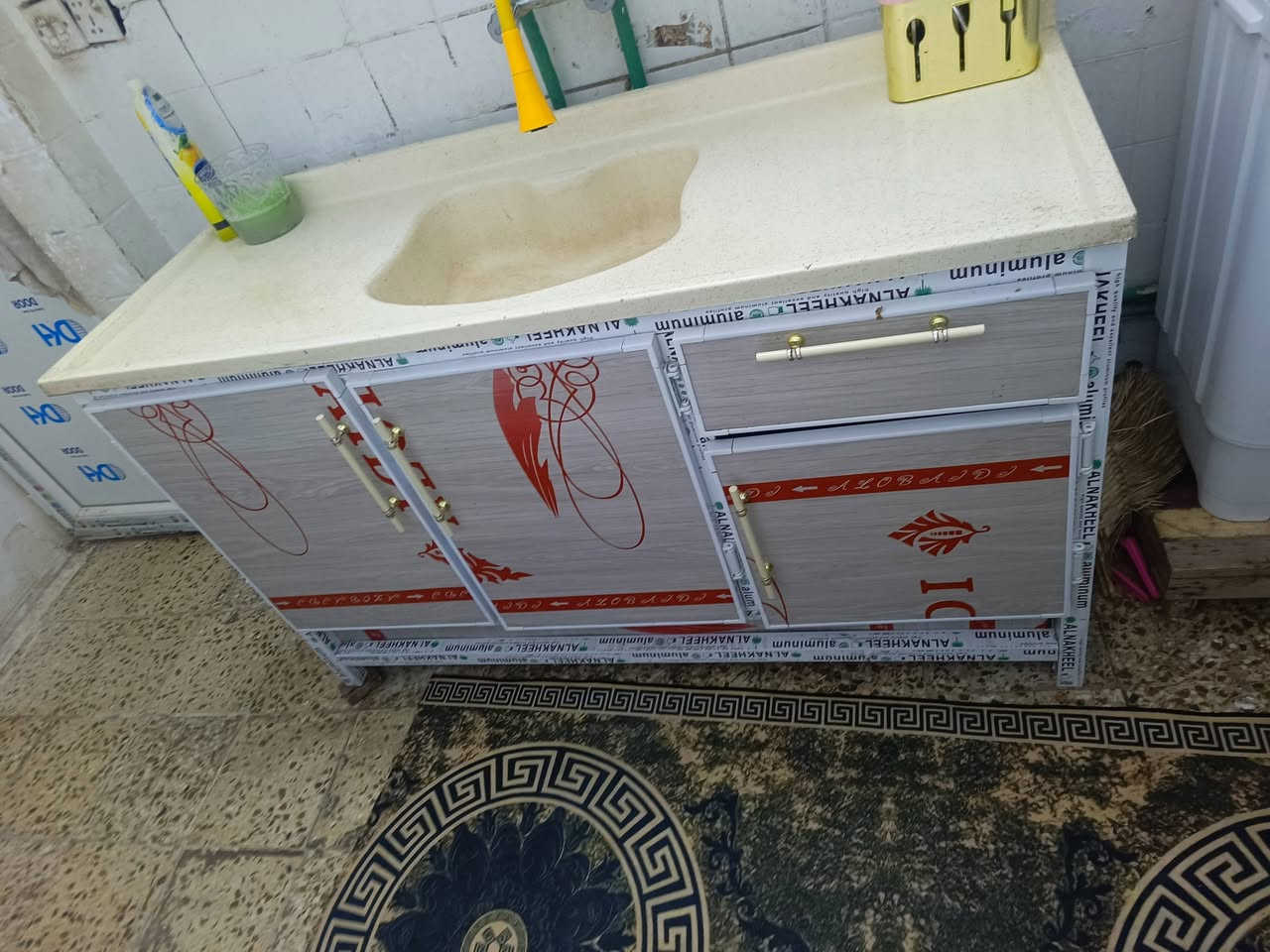 السلام عليكم غراض للبيع مكاني الاعظمية راغبة خاتون سعرهن 450
***********
