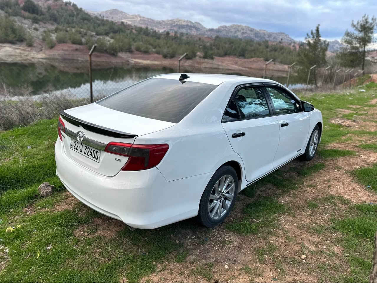 بوو فروتنى. تويوتا كامرى  
موديل 2012 امريكى  
گير توماتيك داخلى كريمى 
گير  مكينه.  شرط 
رقم سنوى جديد 
1 قطعه صبخ 
  235kmهزار كيلمتر ريفه جوى 
سعر. 137$ورقه مجال 
رقم تلفون *********** اكر, نينوى
