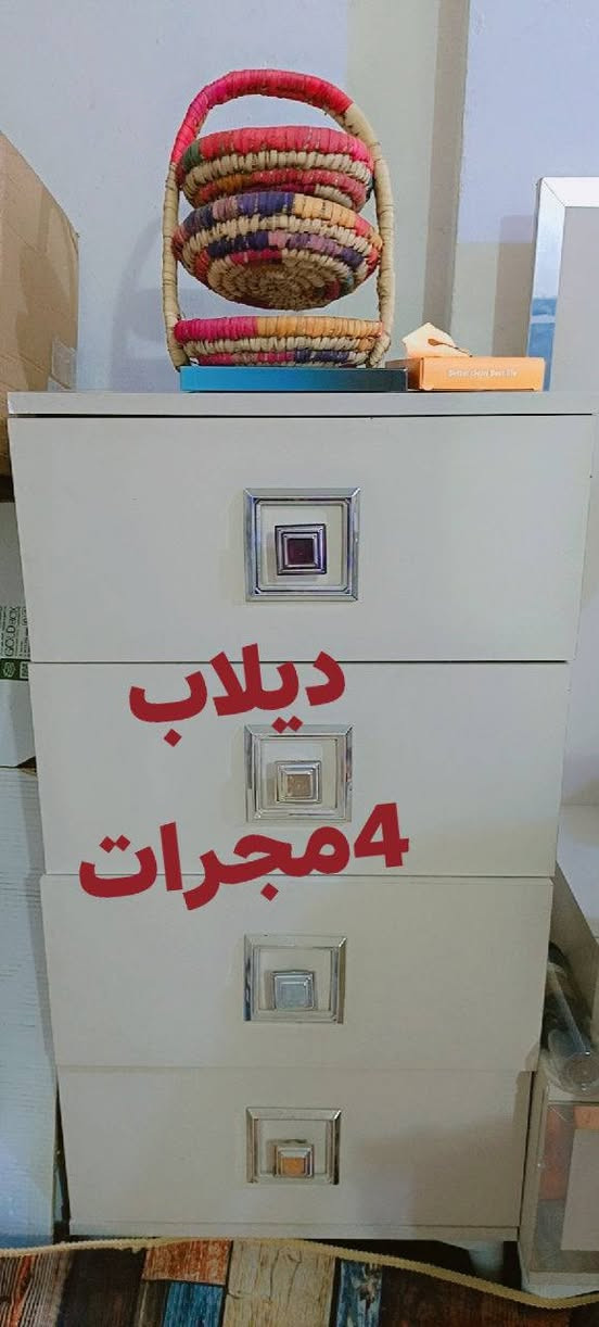 غرفة نوم نفرين بحاله جيده كما في الصور بالاضافه الى #مرآة طويله منفصله
الغرفه تحتوي على 7 قطع 🩶
المكان// بغداد الجديده🫰
السعر // مناسب وقابل للتفاوض 
للاستفسار ع الرقم
***********
شغال واتساب و خط🫵
