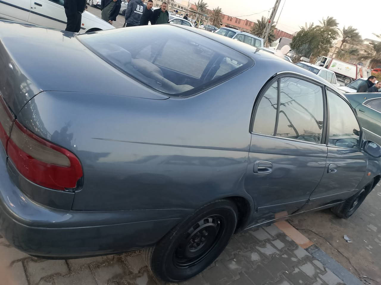 سلام عليكم كرونه نفخ كير مكينه حداديه تخم تاير جديد كهربائيات شغاله مكفولة من الضربه  القوية ولعيب الشرعي مصبوغة عام الجمالية عنوان نجف السعر 45وبيه مجال اتصل ***********مراوس حسب القناعة
