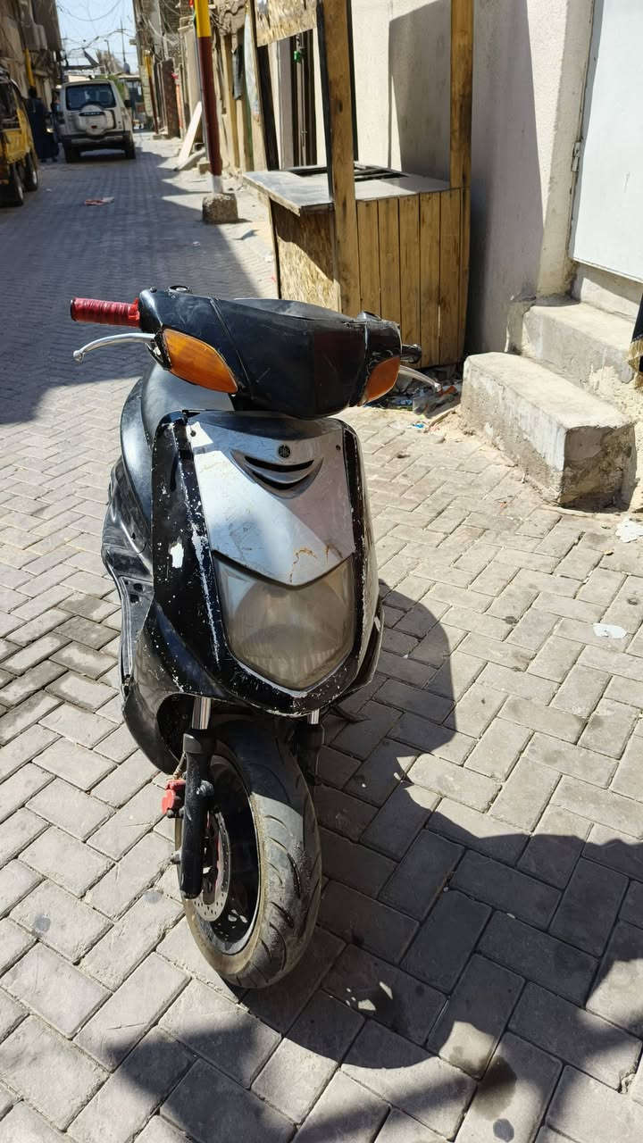 سلام عليكم
سكنس نثيه للبيع شغاله مكينتها ناعمه خرسه شلعه ومعدل سعرها ٢٢٥ بيها مجال 
*********** بغداد مدينه الصدر
