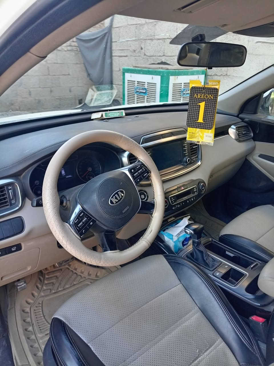 سلام عليكم سورنتو ٢٠ رقم بابل خليجي مكفوله ماشيه ١٥٠ سياره خير من الله ماذب عليها ولا فلس ٧ راكب محرك ٦ سلندر سعر ٢٥٠ وبيها مجال حك الجيه ترهم مراوس بمهافي من ١٥ وفوك تلفون *********** واتساب
*********** مكان ناصريه قلعة سكر
