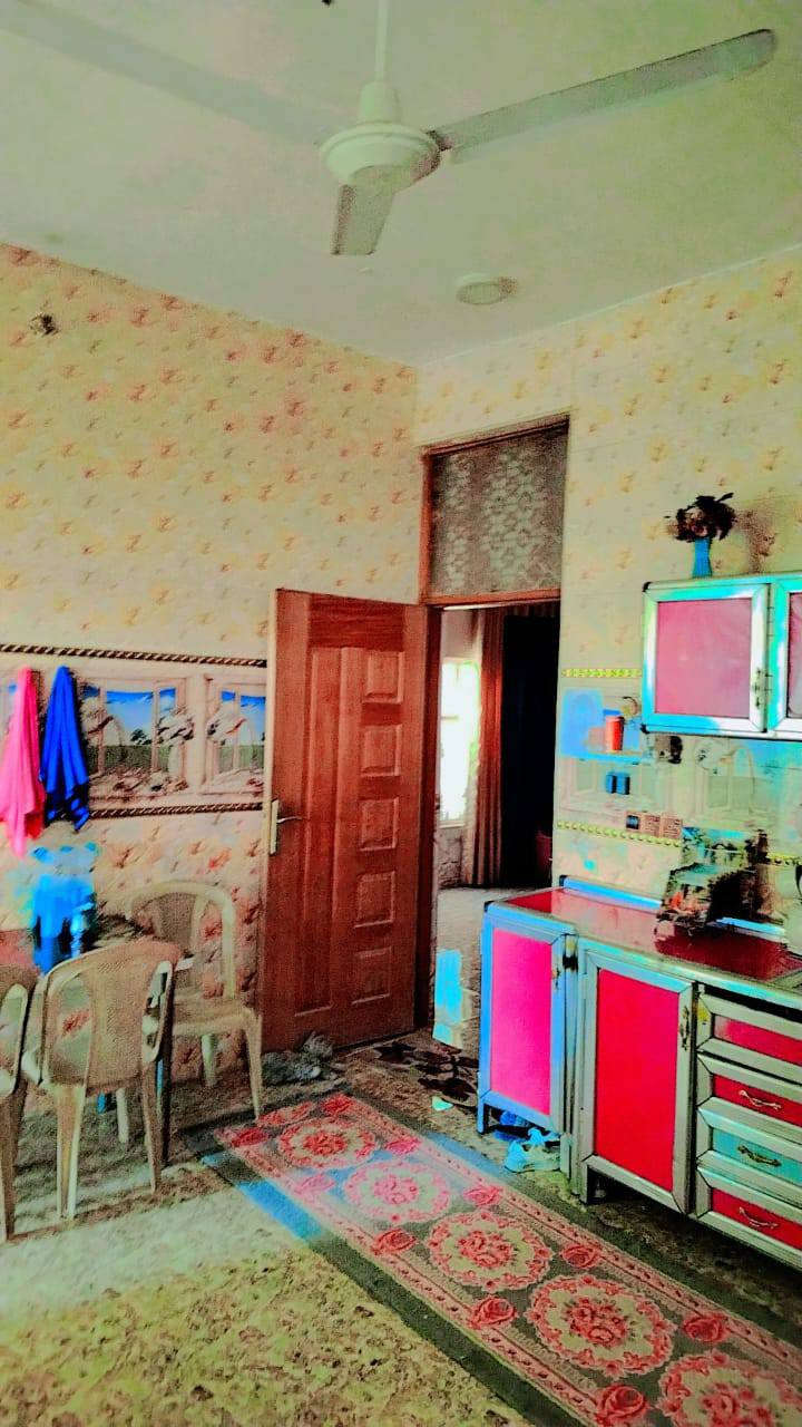 بيت للبيع طابو زراعي
المساحة 250 متر
عرفتين نوم وصالة ومطبخ وستقبال صيحات داخلي وخارجي 
السعر 55 
العنوان المعارة طريق العويسات على البزل الرئيسي 
للستفسار 
***********
*********** واتساب
