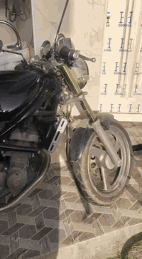 دراجة سازوكي بانده بطح مسجلة سنوية موجودة للبيع او مراوس بهاوجي المكان الرمادي 
***********
