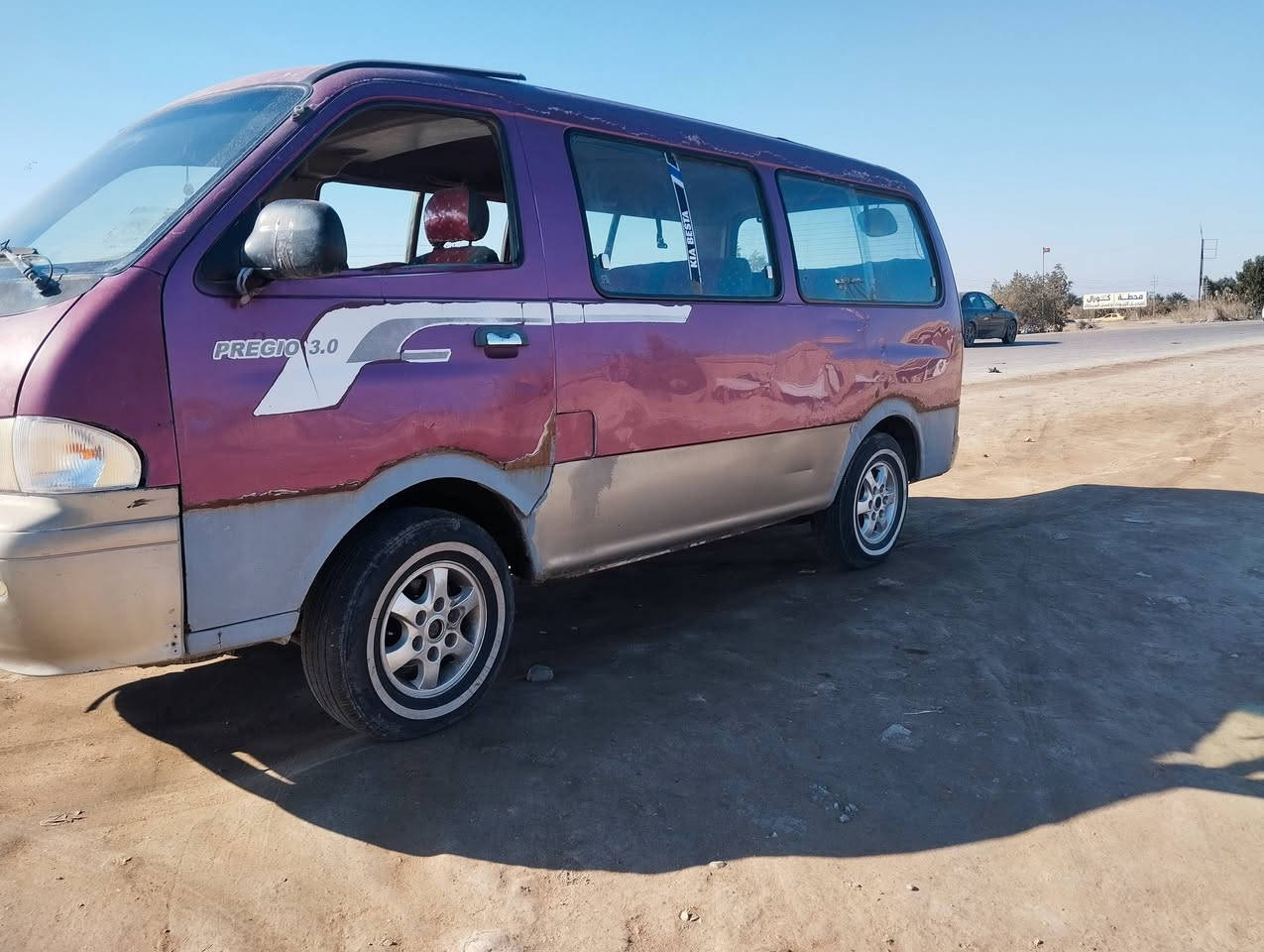 كيا بريجو للبيع كير اكسن مكينه حداديه  ونص ونص موديل 96السياره بلاديه عوزه بس صبغ حجل راعيه يريد مداور ***********
