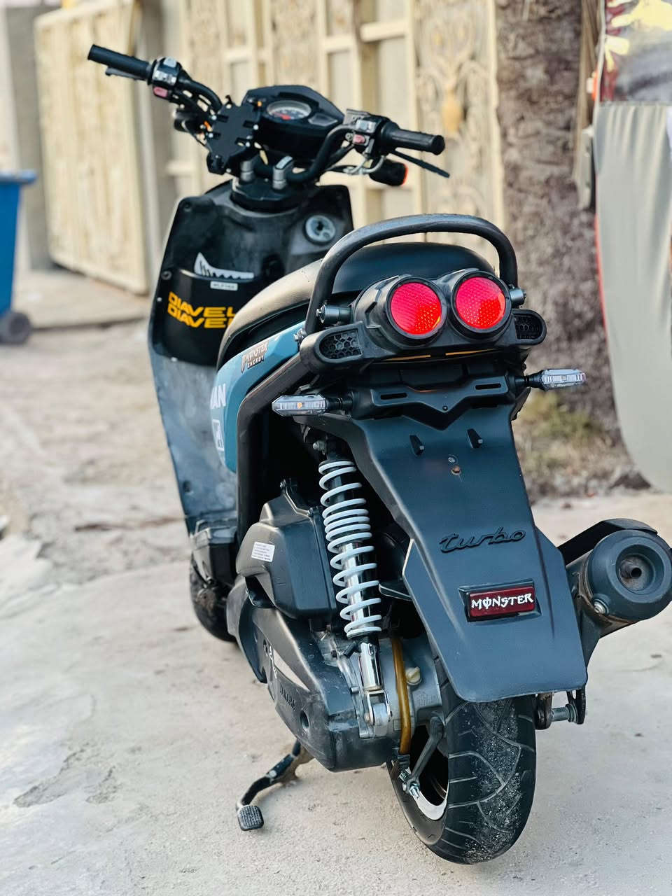 سلام عليكم دراجه سكنس جبلي كامله مكمله نضافه٨٠/١٠٠دراجه خير من الله نكره سلف سعر مليون ٥٠وبيها مجال رقم ***********وجيب فيتر وفحص
