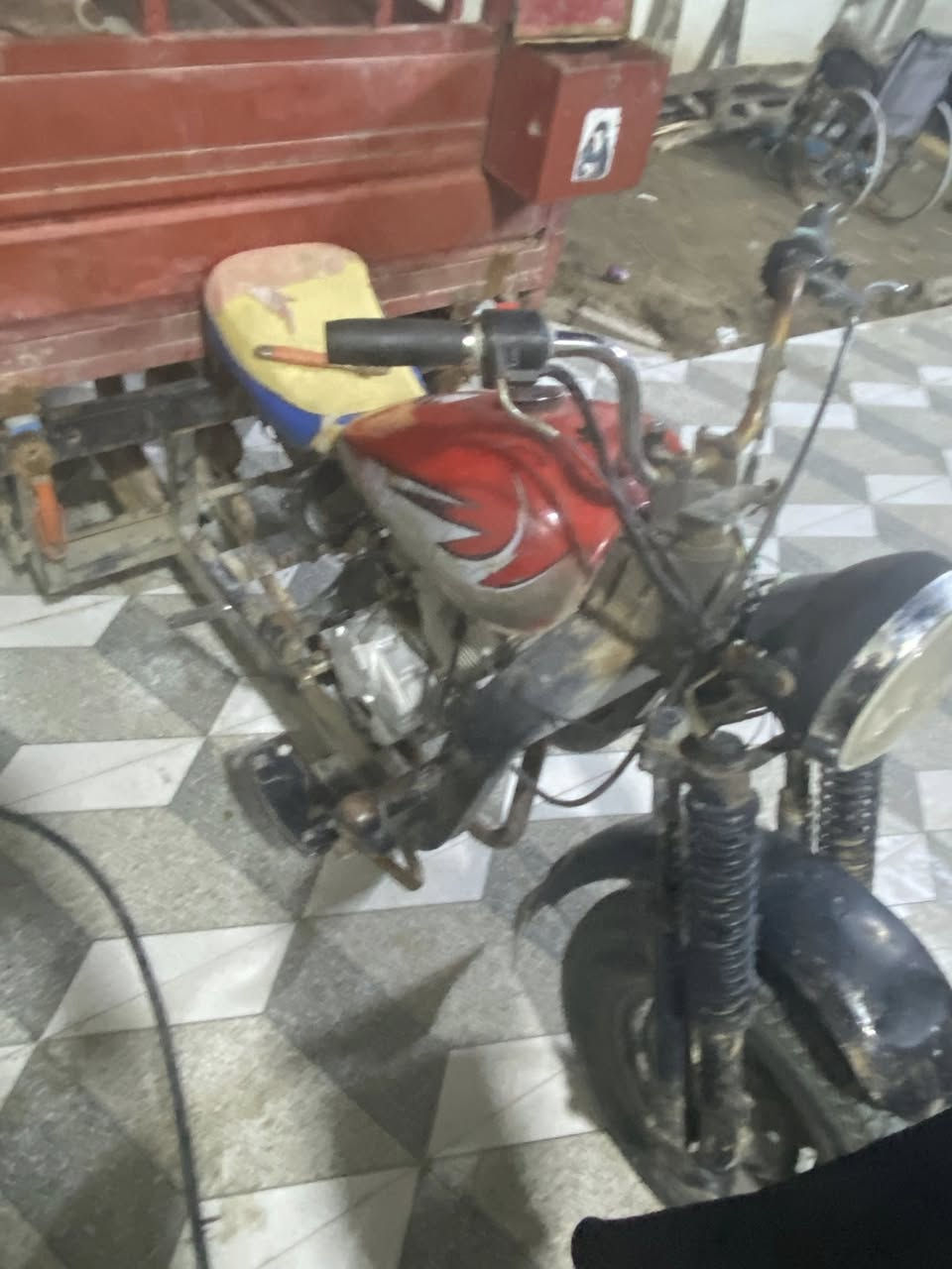 مكينة 2022 بحالة جيدة، استعمال خفيف
تمشي مضبوط كهرباء كله شغاله
السعر 350 ألف قفل
الجادين فقط يراسلو رقمي ***********
