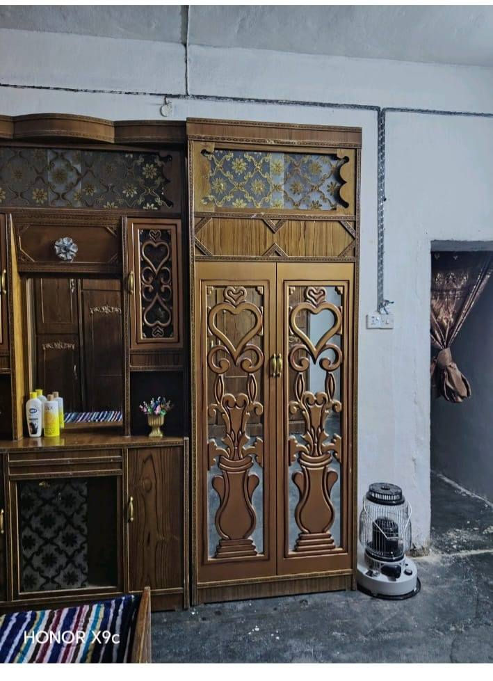 غرفة نوم عراقيه نضيفه ميه بلميه
بسعر مناسب  مليون بيها مجال 
الرمانه البوعبيد الحويجه 
***********
