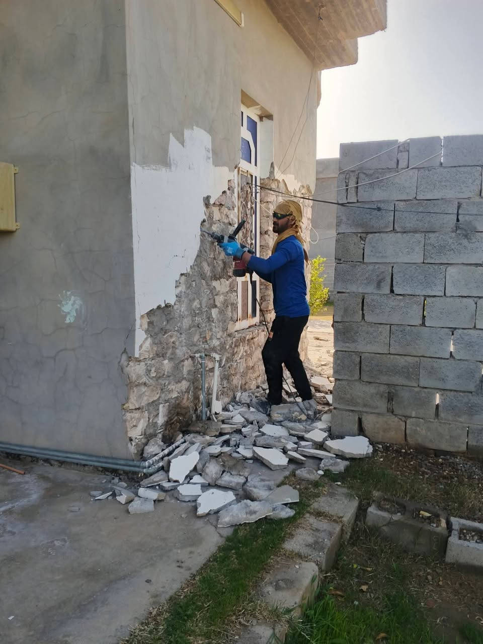 ***********سلام عليكم  / يوجد كادر عمل جاهز/ تصعيد مواد/ تنضيف بيوت/ تفليش/ تكشيط/ تنضيف حدائق/ دفن نهري  / شقلنه ليل ونهار   /ومعداتنه جاهز/ ماعليك بس تصال على رقم  سياره تجيك لبيت/***********/📞
