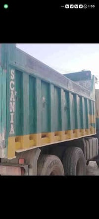 بودي قلاب الطول اربعه ونص السعر 30وبي مجال الاستفسار على هذا الرقم 075...