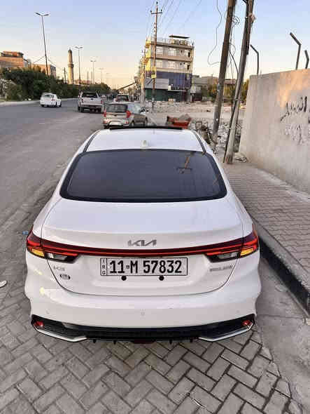 السلام عليكم كي 3مديل 24فول واحد عله واحد بغداد سنويه باسمي  تحويل. ثاني يوم العنوان بغداد حي الجهاد سياره مكفوله. من صبغ. ماشيه 23الف  السعر 45قفل ***********
