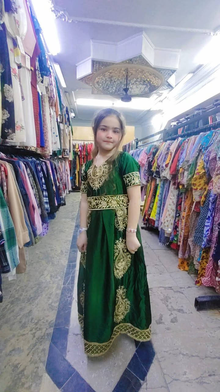 نماذج من كركيعان والمخاوير البناتي داخل المجمع 
اوقات الدوام من 11 صباحا ولغاية 11 مساءا


**إذا كنت صاحب هذا الإعلان وتريد حذفه لأي سبب، رجاءا أرسل رسالة إلى الدعم الفني**