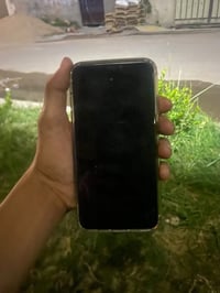ايفون XS MAX للبيع او مراوس بجهاز اندرويد 128 او 256 گيگا سعرة 160وبيه...