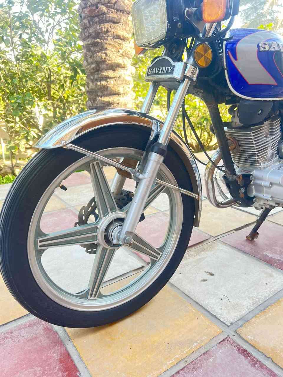 للبيع دراجه ايراني خمسه كير باب اول محرك على وضع شركه مابيها اي نقص عل بلاد دراجه اوراق اصوليه موديل 2021 مكفوله رقم لاستفسار اكثر ‭٠٧٨٣ ٢٠٦ ٦٥١١‬ بي وتساب 
العنوان بغداد المدائن
