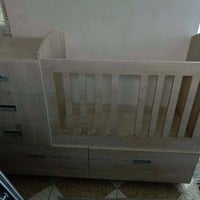 ٣ أدراج صغار • ٢ أدراج كبار • بي مجال قليل